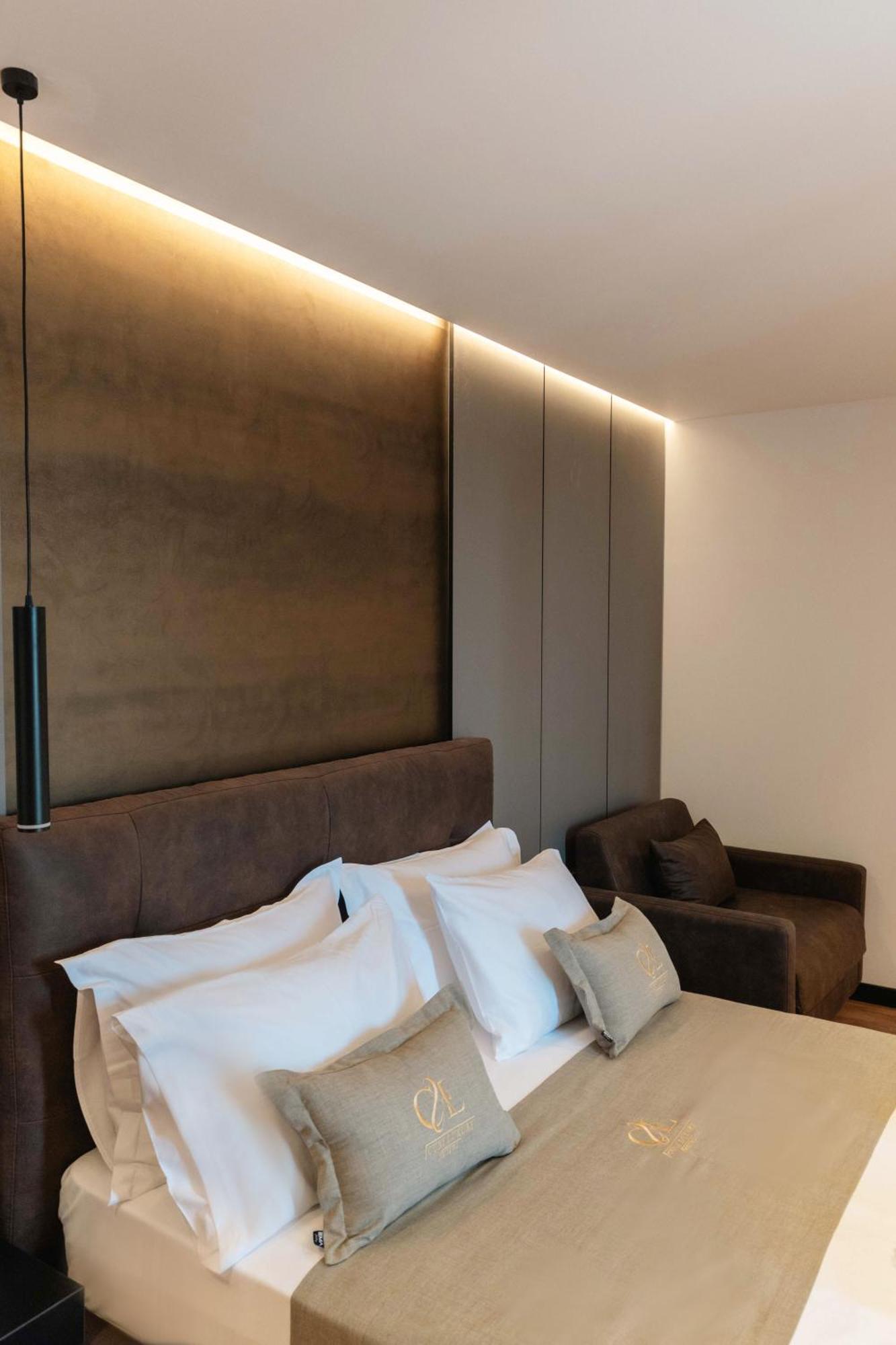 Cuni Luxury 4* Sarandë